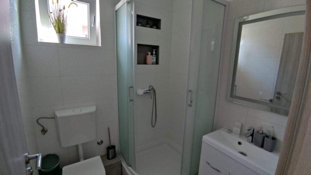 Toto Apartments Zadar Bagian luar foto